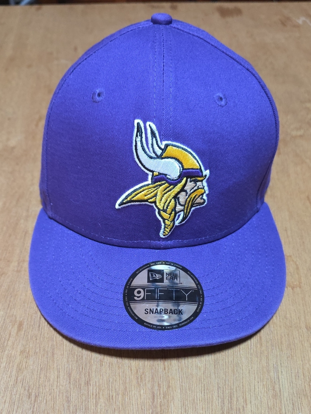 New Era Minnesota Vikings 9FIFTY Purple Snapback Hat NFL OS
